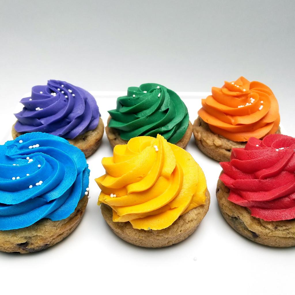 0011-RainbowCupcakes